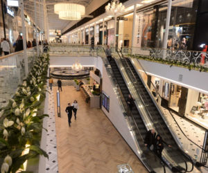 Alarm bombowy w centrum handlowym Promenada 