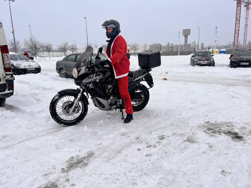 MotoMikołaje w Krakowie 2023. Akcja charytatywna dla dzieci z krakowskich szpitali 