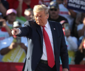 Trump nie odpuszcza w sprawie Grenlandii. Nawet wojska Europy go nie powstrzymają