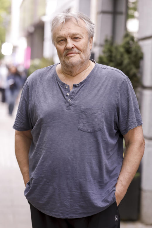 Krzysztof Cugowski - to żona trzyma kasę