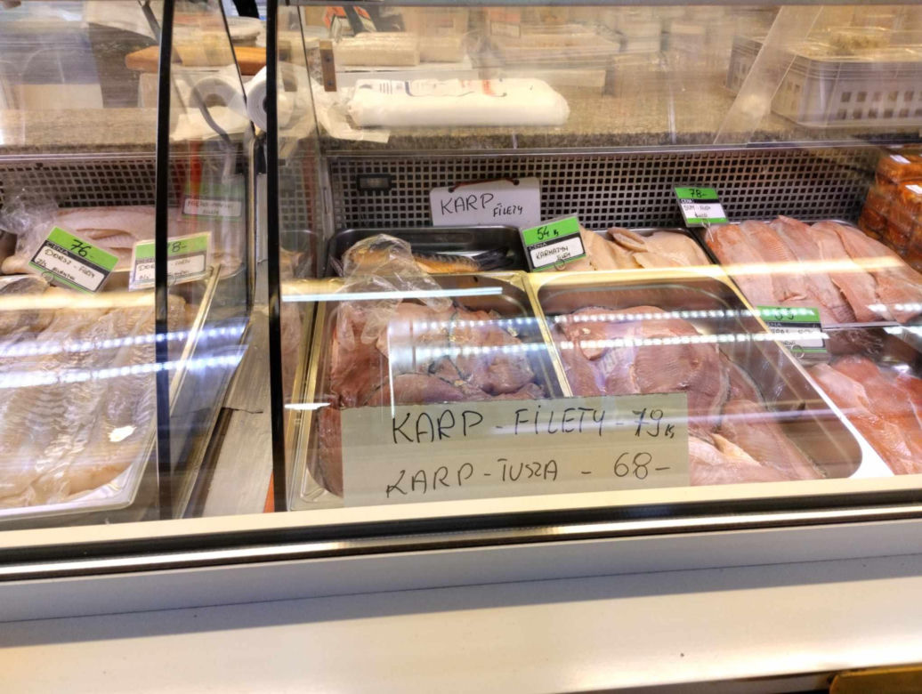 Ceny Karpia na bazarze Lotników i bazarze Wałbrzyska na Mokotowie