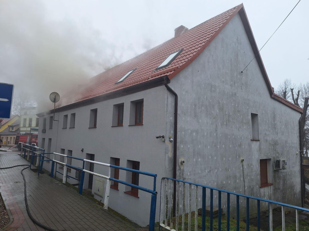Pożar w Czaplinku! Ogień w domku szeregowym