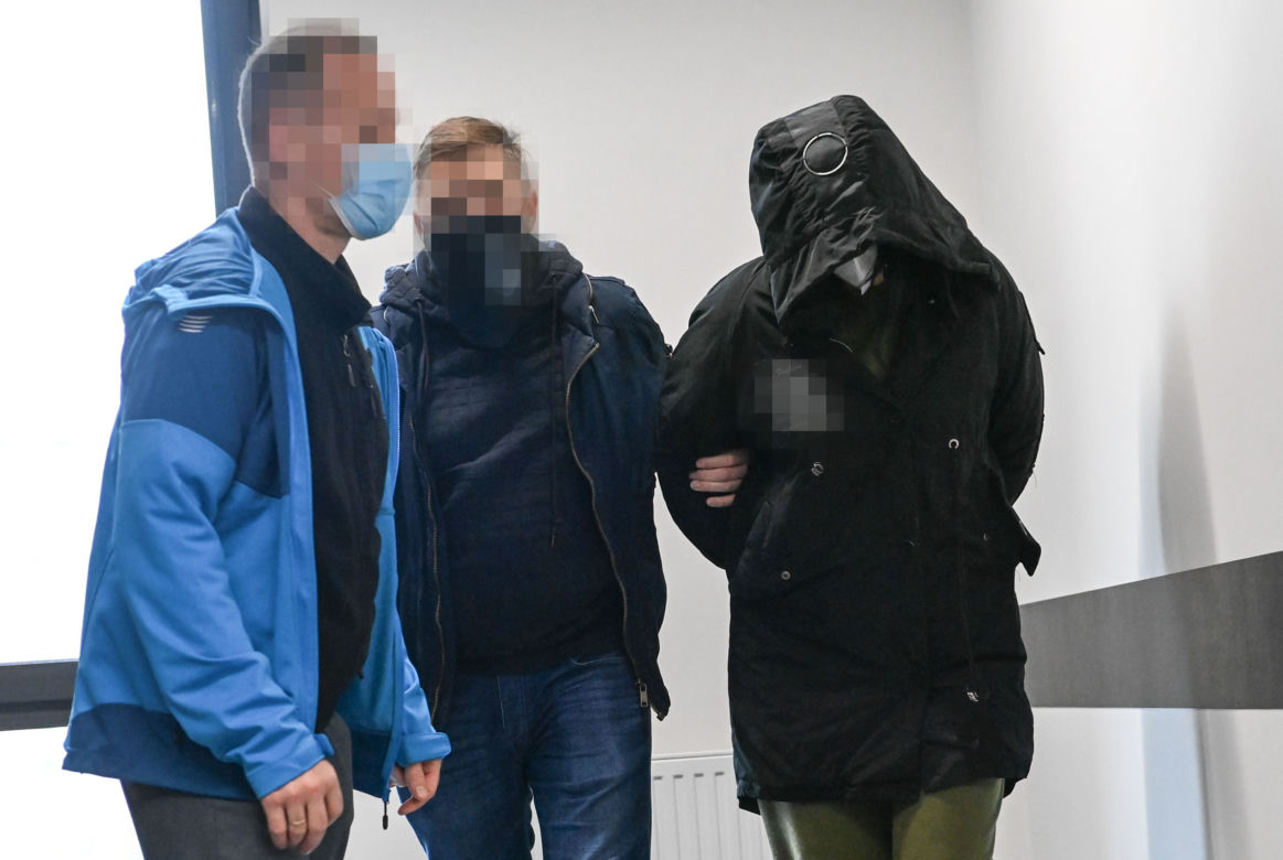 Przewoziła 42 nielegalnych imigrantów. Trafiła przed sąd w Toruniu