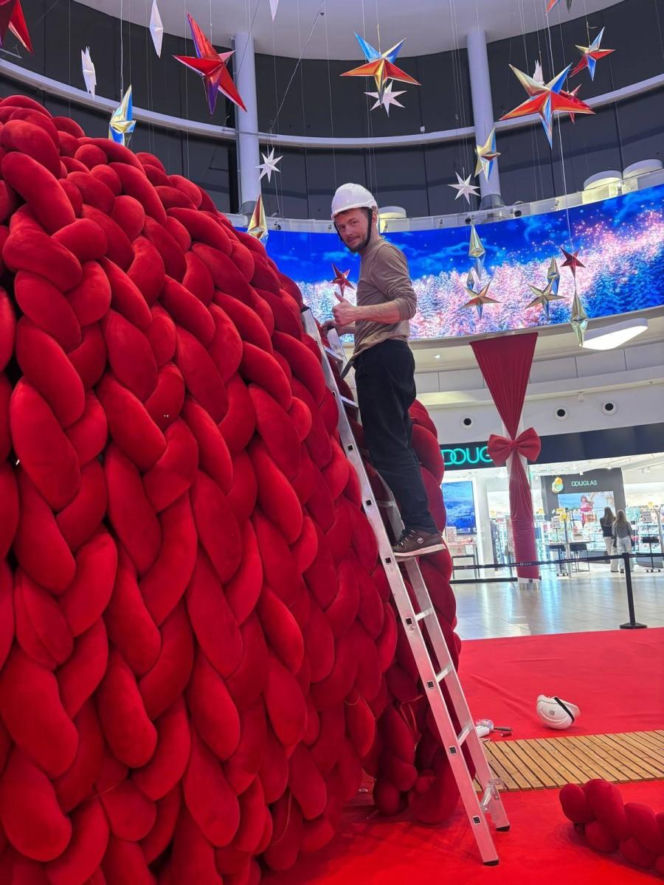 Największa bombka w Polsce może i jest w Warszawie, ale za to powstała w województwie śląskim