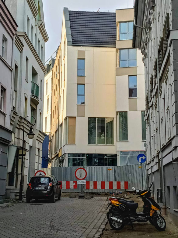 Budowa hotelu na Podzamczu - listopad 2020