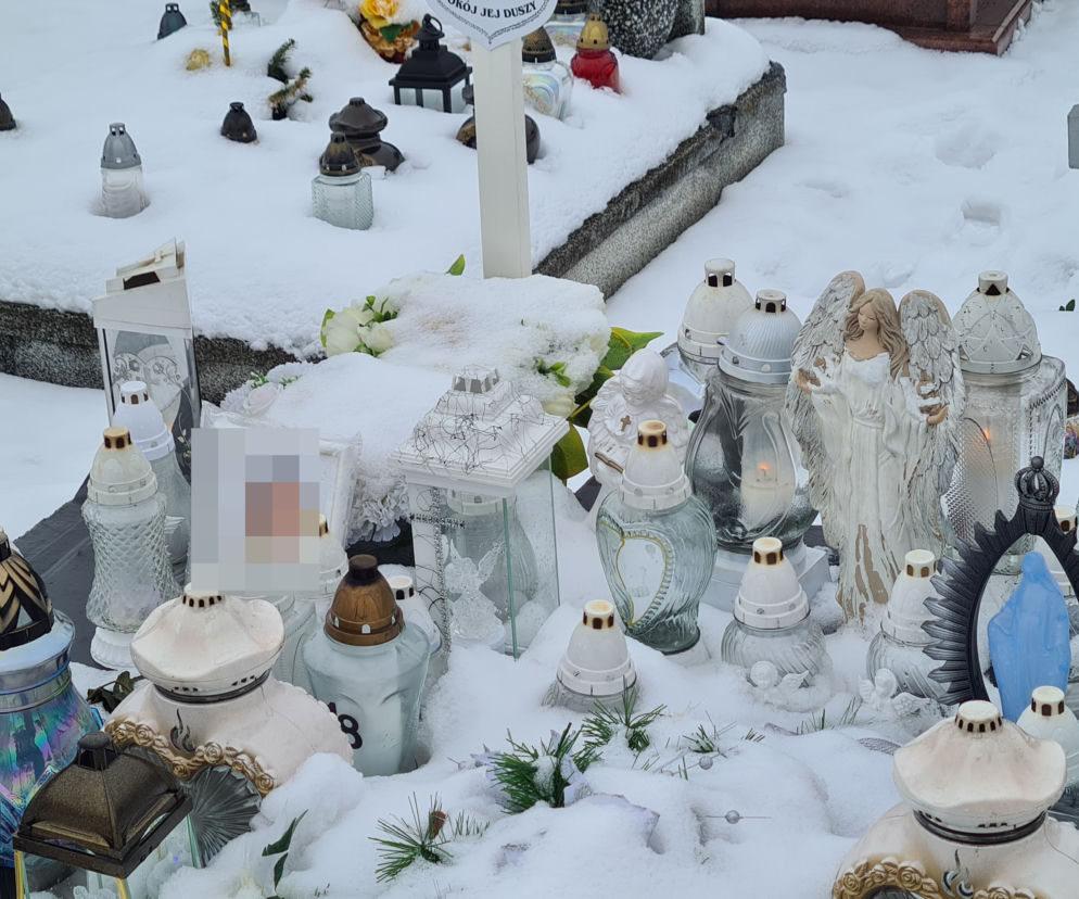 Grób Natalki tonie w zniczach. Miała zaledwie 17 lat, kiedy zamordował ją brat [ZDJĘCIA]