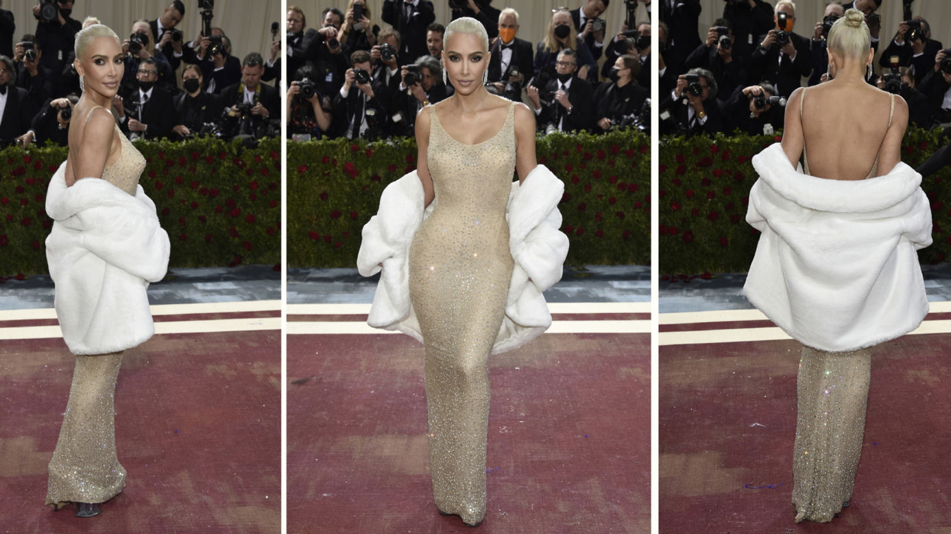 Kim Kardashian ZNISZCZYŁA sukienkę Marylin Monroe! Nie udało jej się w nią zmieścić [ZDJĘCIA]