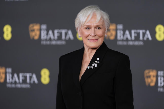 Gwiazdy przebrane za abażury na Bafta. Kto się popisał najlepszą kreacją?
