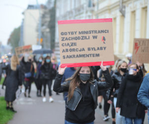 Koszalin: Protest kobiet na ulicach miasta