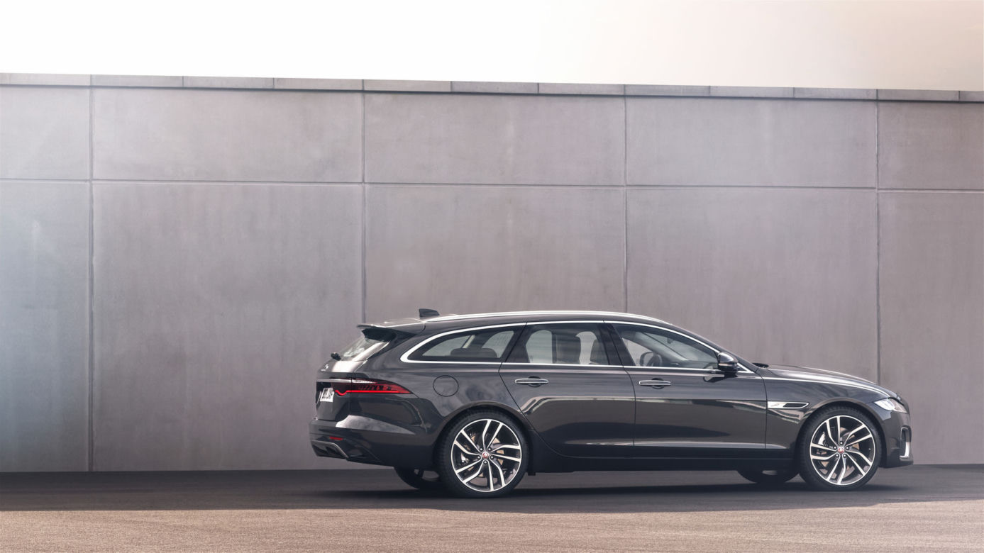 Nowy Jaguar XF (2021)