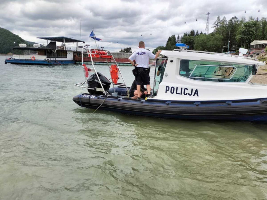W jeziorze znaleziono ciało 23latka