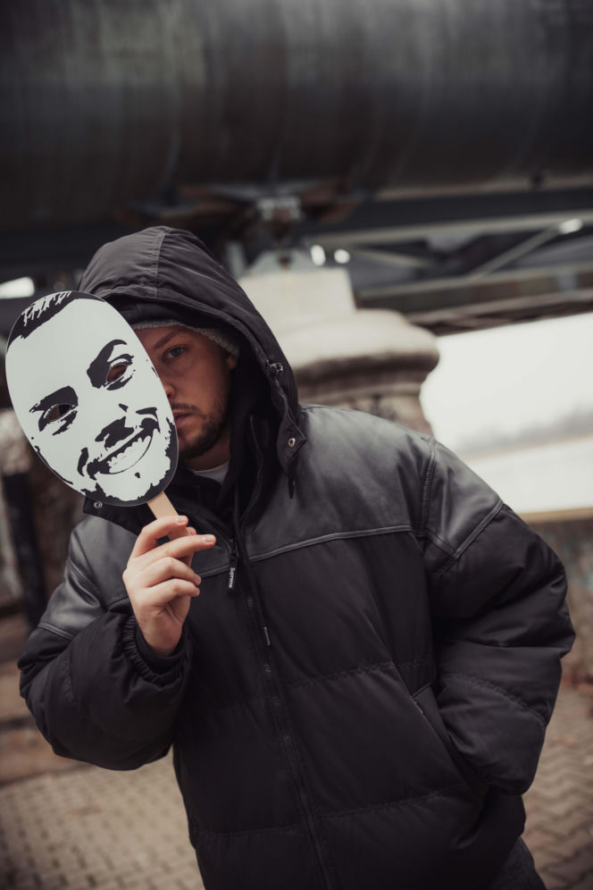 KSIĄŻULO/PEDRO - KEBS... (I MUSZĘ POPIĆ TO)