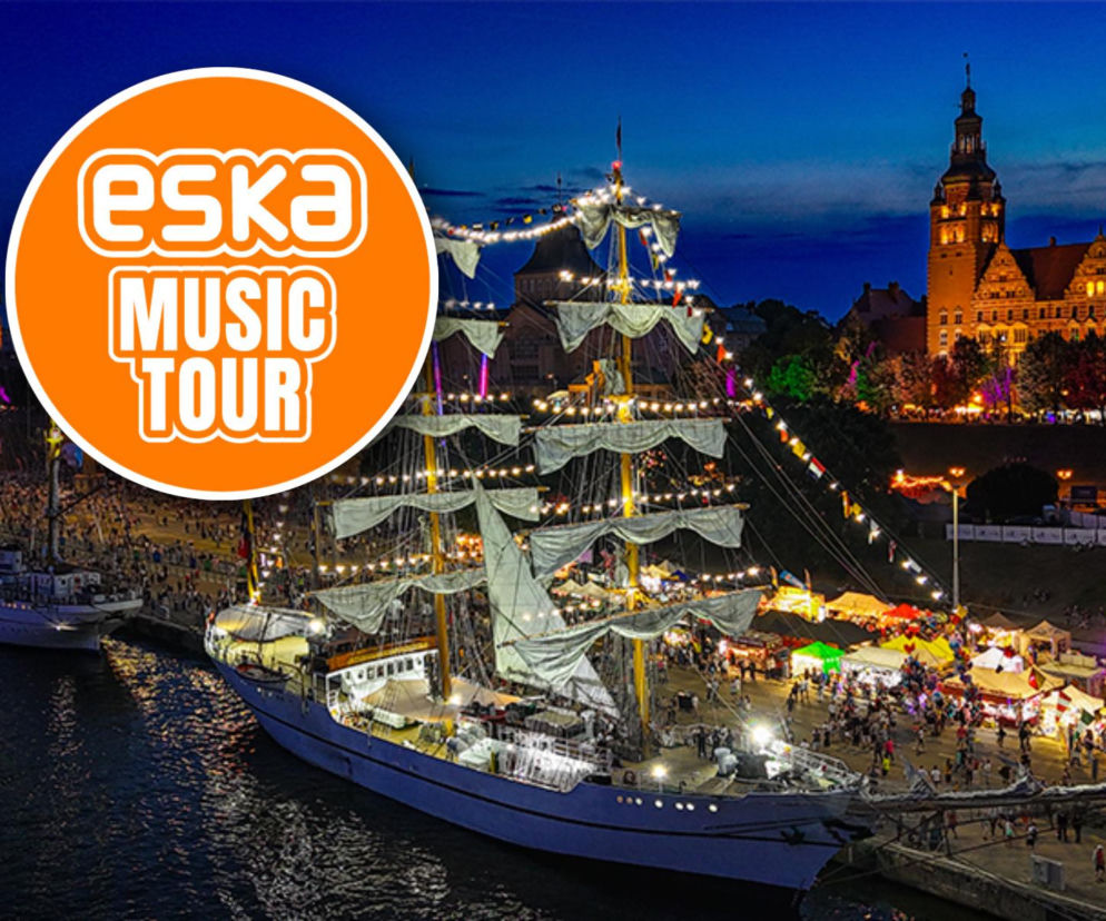 Oświetlony żaglowiec w Szczecinie nocą i logo Eska Music Tour. O festiwalu Żagle 2026 przeczytasz na SE Szczecin.