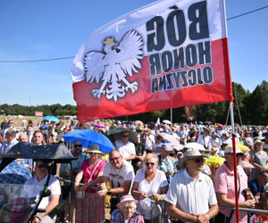 Poświęcenie pomnika Matki Boskiej w Konotopiu