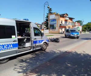 Zderzenie motocyklisty z osobówką na ul. Wojskowej w Siedlcach