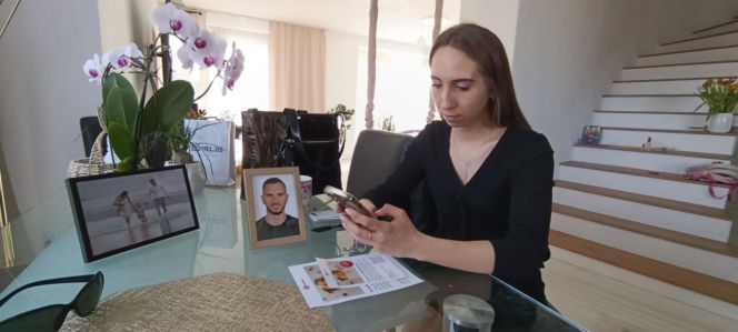 Karol pojechał zarobić na dom dla córek. Sam w nim nie zamieszka. Leży sparaliżowany po bestialskim ataku w Belgii