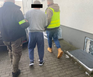 Wejherowo: Skatowali 23-latka dla zysku! Młodzi mężczyźni w rękach policji [ZDJĘCIA]
