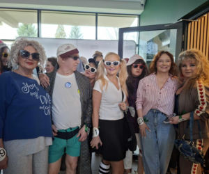 Starachowice. Moda, która nie zna metryki! Międzypokoleniowe show w Centrum Kreatywności Pałacyk