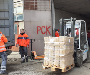 Niemiecka pomoc dla Ukraińców dotarła do Lublina [GALERIA]