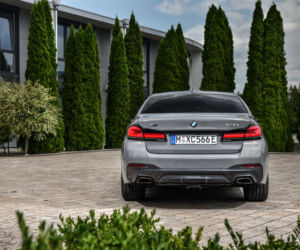 (2021) BMW 545e xDrive PHEV