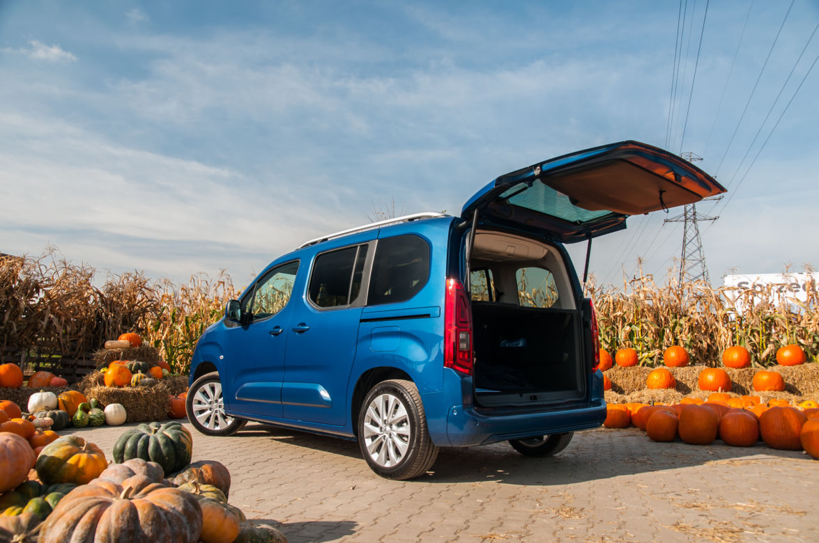 Opel Combo Life 1.5 diesel 131 KM M6