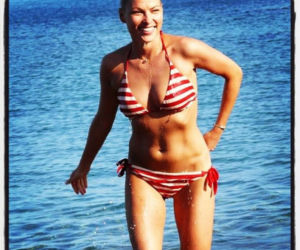 Weronika Książkiewicz w bikini - galeria