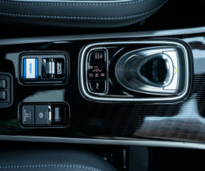 Mitsubishi Outlander PHEV 2020 