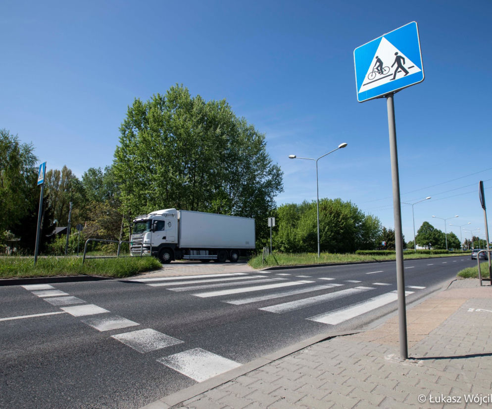 Przejście dla pieszych na ulicy Maratońskiej