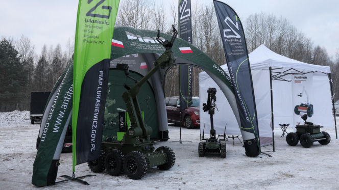 „Potwór z Tarnowa” i roje dronów. Rząd przygląda się przyszłości polskiej armii w Zielonce