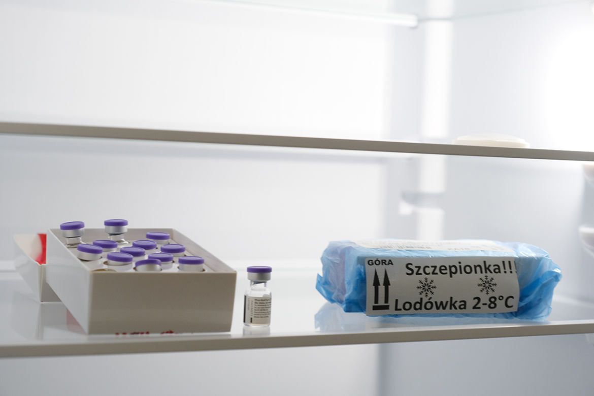 Emerycie ZAPROSZĄ CIĘ na szczepienia