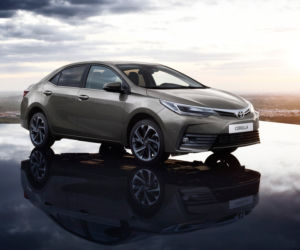 Toyota Corolla lifting 2016