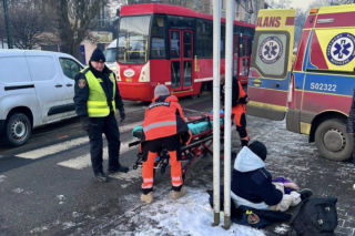 Potrącenie 10-letniej dziewczynki w Świętochłowicach. Przechodziła przez pasy