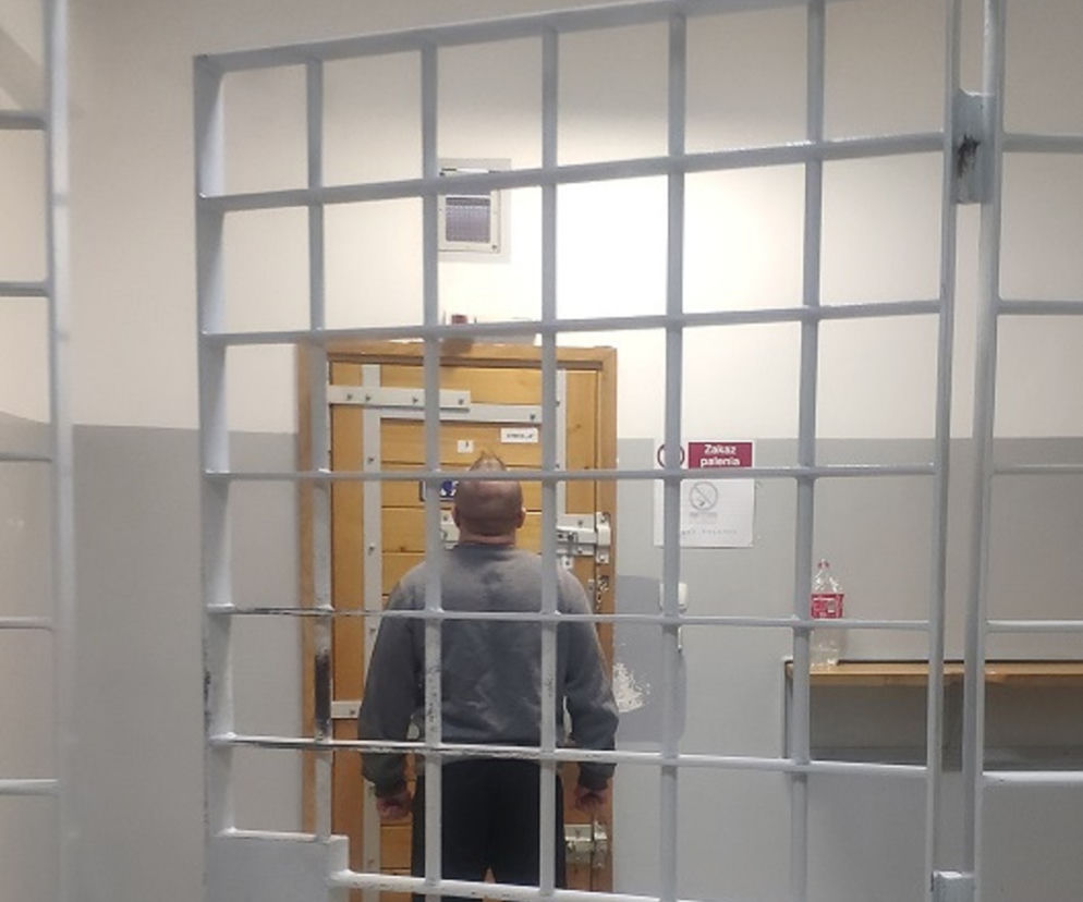 Nie chciał założyć maseczki i awanturował się w sądzie. 31-latek sam wrzucił do sieci obciążające nagranie