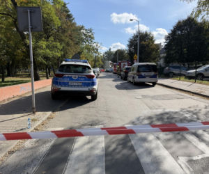 Jakub miał dziś urodziny. Chwycił nóż i zaczął atakować. Był cichy, nie rzucał się w  oczy