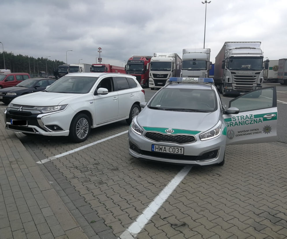 Pochodzące z kradzieży Mitsubishi Outlander PHEV