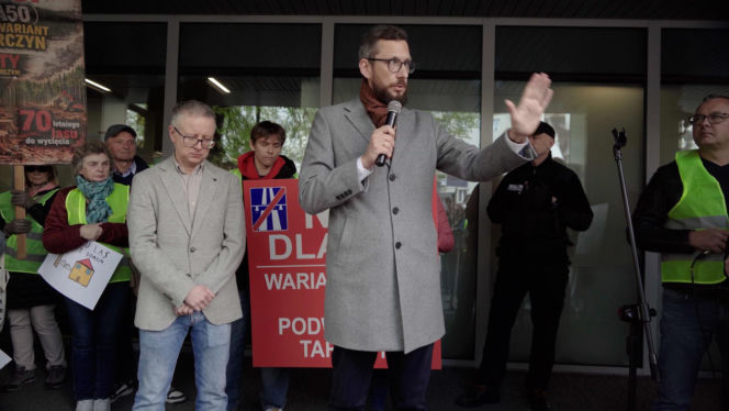 Dramat setek rodzin pod Warszawą! Nowa autostrada zburzy ich domy?! „Żyjemy na bombie”