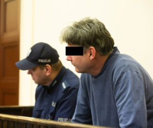 Traktowali go jak rodzinę, a on ukradł im pół miliona