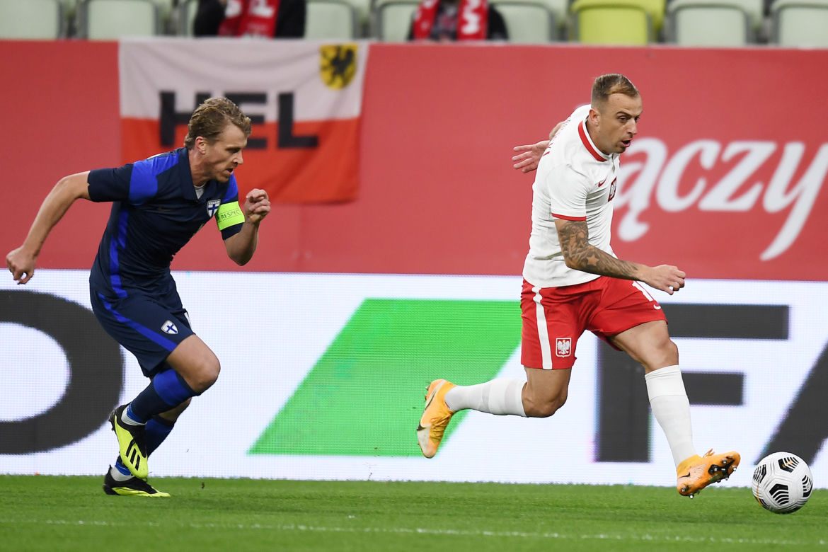 Kamil Grosicki strzelał gole dla żony. Można mu pozazdrościć takiej seksbomby