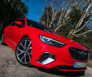 Opel Insignia GSi 2.0 Turbo 260 KM 8AT
