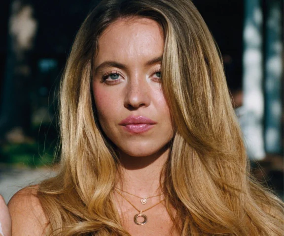 Widzowie wściekli. Domagają się usunięcia scen z Sydney Sweeney