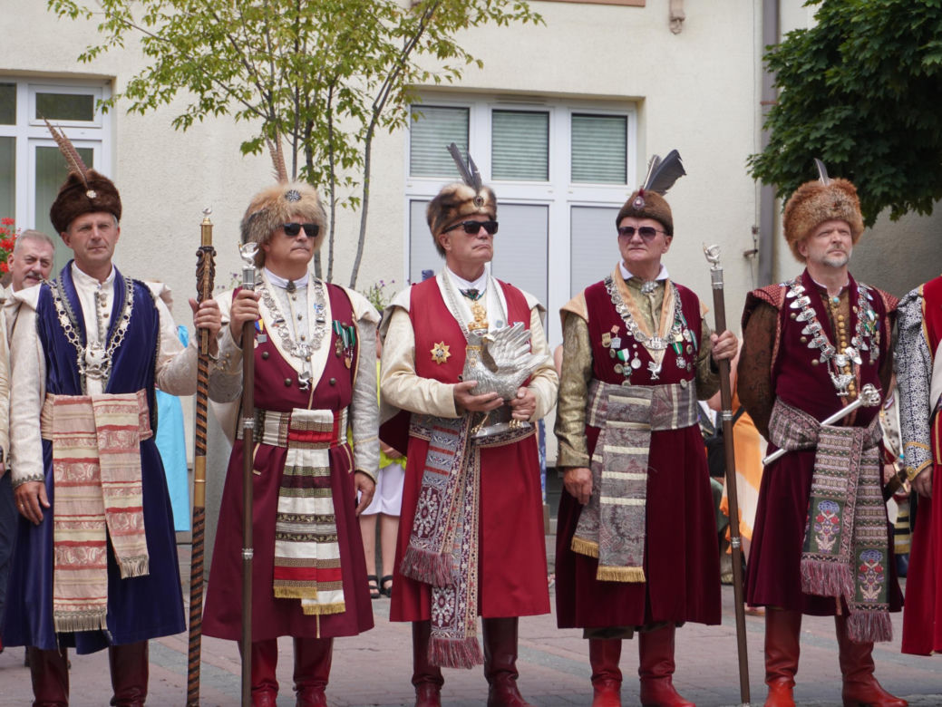 Zdearzenia 2024. Uroczysta intronizacja nowego króla tarnowskiego Bractwa Kurkowego