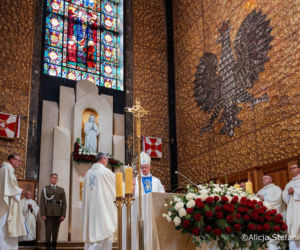 Karol i Marta Nawroccy na obchodach Święta Wojska Polskiego