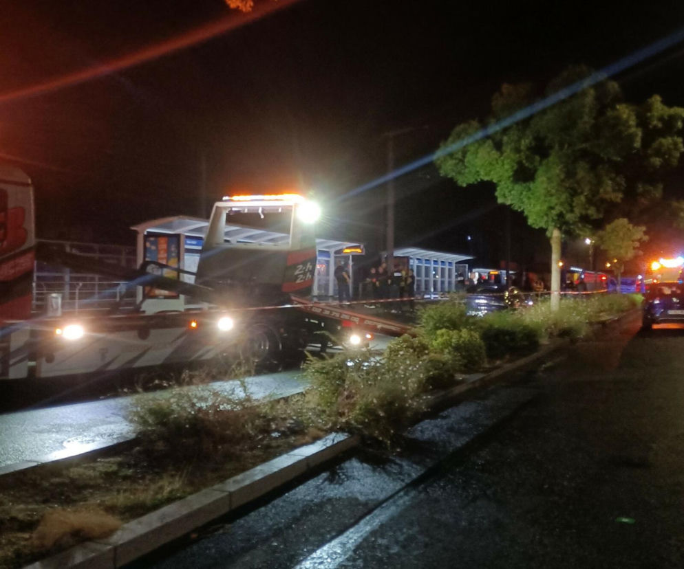Służby na miejscu potrącenia pieszych w Caen nocą. O tragicznym ataku we Francji przeczytasz na SE.