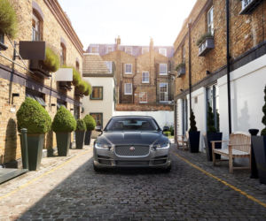 Jaguar XE 2015