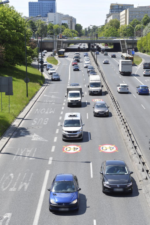 Przez fatalny stan wiaduktów, kierowcy muszą zwolnić do 40 km/h