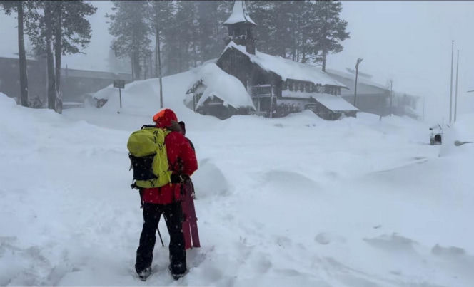 Wielka lawina porwała ludzi! Dziesięciu zaginionych narciarzy