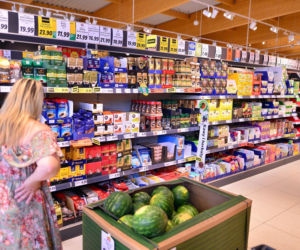 Lidl kusi podwyżkami pensji. Tyle zarobią pracownicy Lidla w 2026 roku