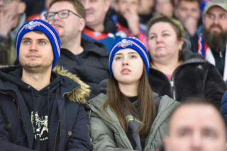 KH Energa Toruń - Unia Oświęcim 4:1, zdjęcia kibiców i zawodników z meczu nr 6