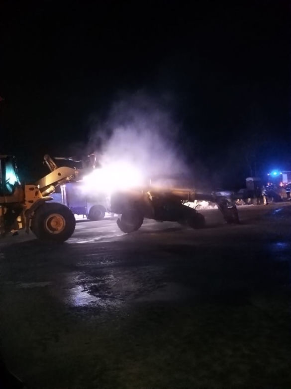Nowa Biała. Gigantyczny pożar w składzie budowlanym. Prawie 100 strażaków walczyło z ogniem