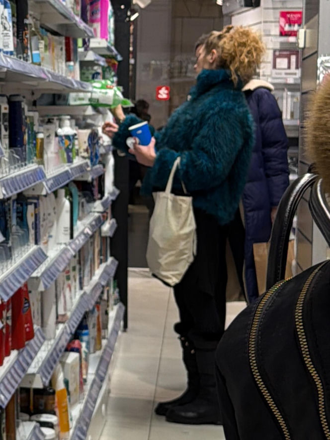 Agata Buzek na zakupach